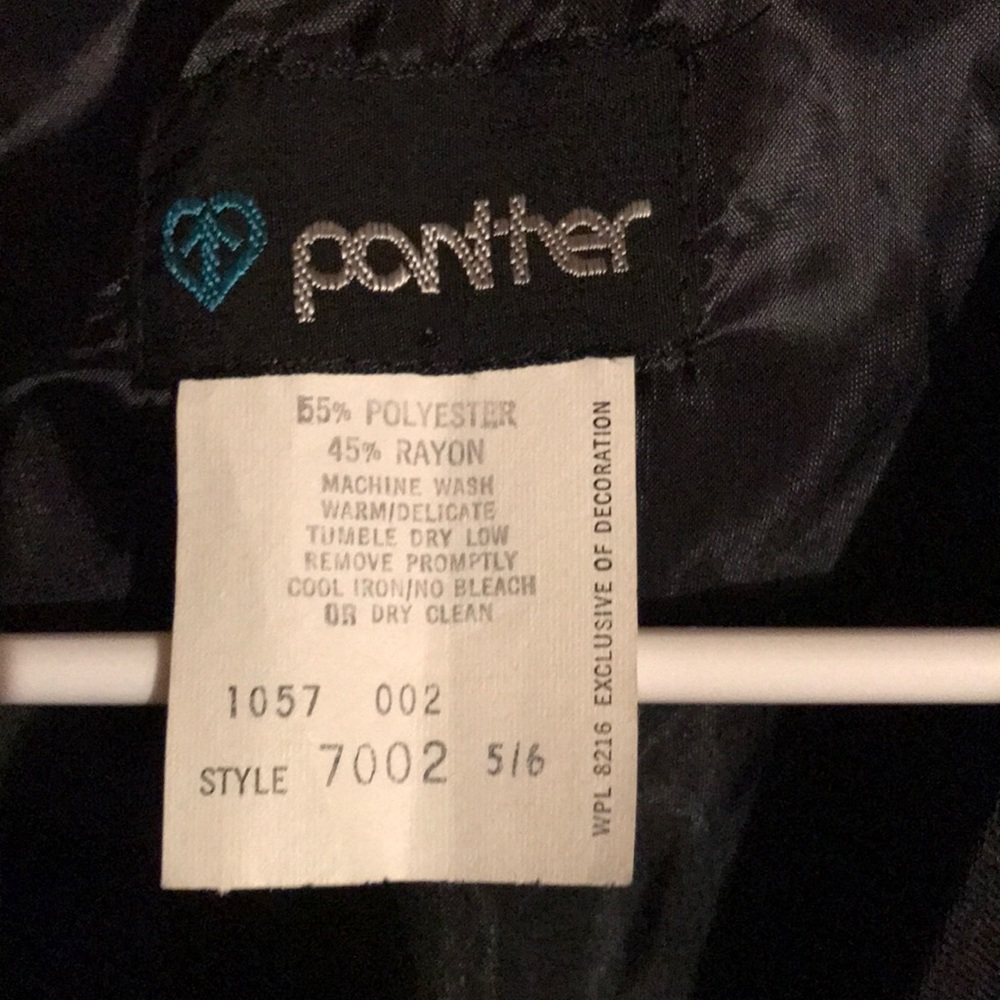 Blazer - Picture 2 of 2